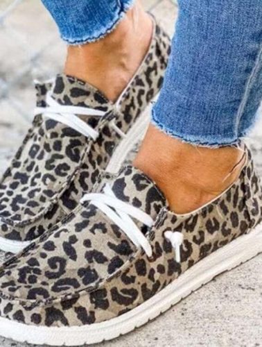 Lightweight Slip On Canvas Shoes